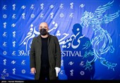 مهدی کوشکی بازیگر فیلم منصور در سی و نهمین جشنواره فیلم فجر