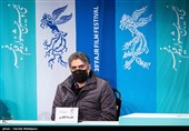 علیرضا افکاری آهنگساز در نشست خبری فیلم تی تی - سی و نهمین جشنواره فیلم فجر