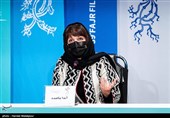 آیدا پناهنده کارگردان در نشست خبری فیلم تی تی - سی و نهمین جشنواره فیلم فجر