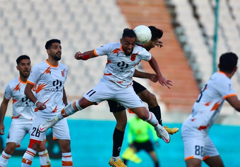 تیم فوتبال مس رفسنجان , تیم فوتبال استقلال , 