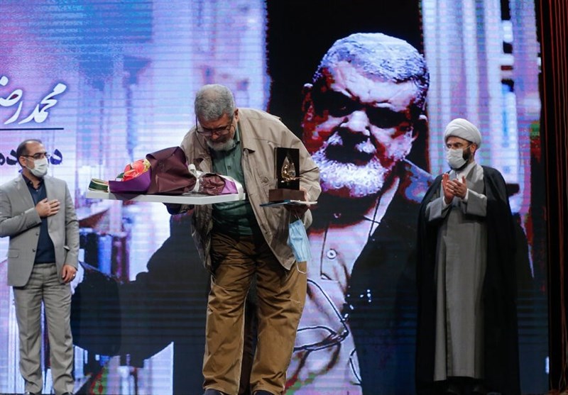 داستان انقلاب , داستان , شعر , شعر انقلاب , حوزه هنری , محمدمهدی دادمان , ادبیات انقلاب اسلامی , 