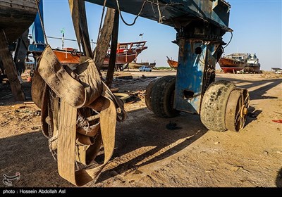 کارگاه لنج سازی در آستانه تعطیلی