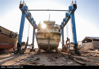 کارگاه لنج سازی در آستانه تعطیلی