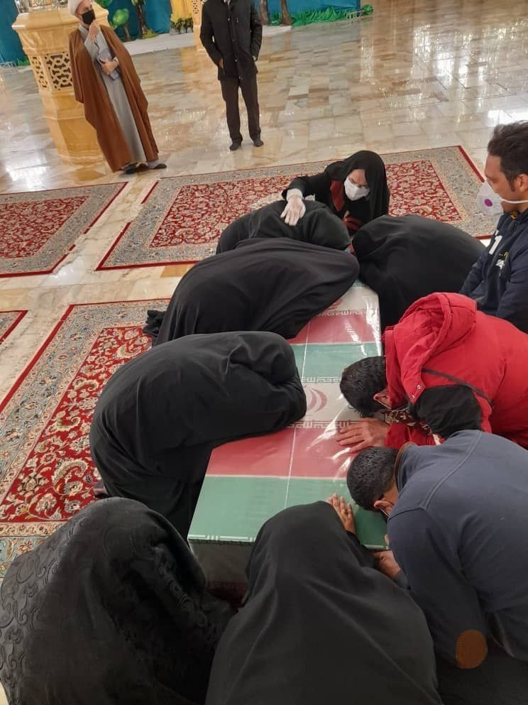 شهید , کمیته جستجوی مفقودین ستاد کل نیروهای مسلح , مشهد مقدس , حرم امام رضا(ع) , تشییع شهدا , 