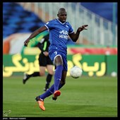 دیدار تیم های فوتبال استقلال و فولاد خوزستان