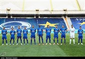دیدار تیم های فوتبال استقلال و فولاد خوزستان