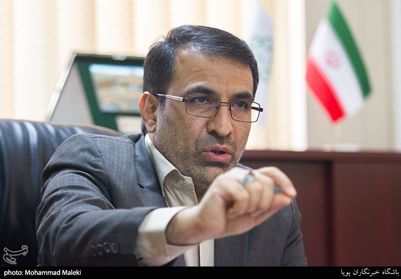 داود لطفی شهردار منطقه 17