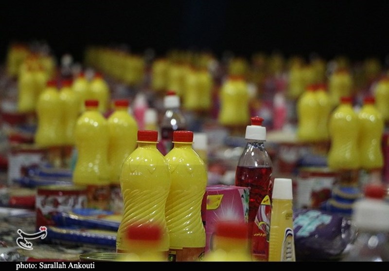 توزیع بسته‌های معیشتی به مناسبت عید غدیر در کرمان