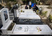 زیارت اهل قبور در شب جمعه آخر سال بهشت زهرای تهران