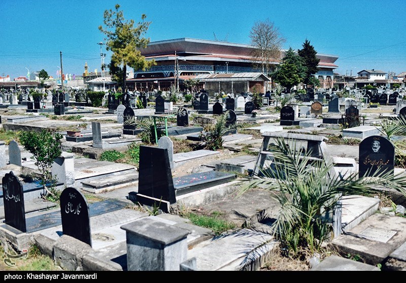 ورود به آرامستان بیرجند در روز برات ممنوع شد