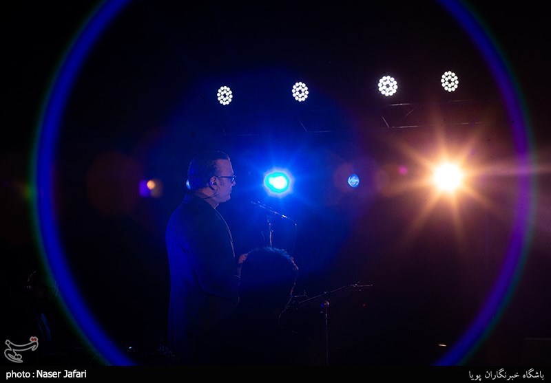 کنسرت علیرضا قربانی در میدان آزادی