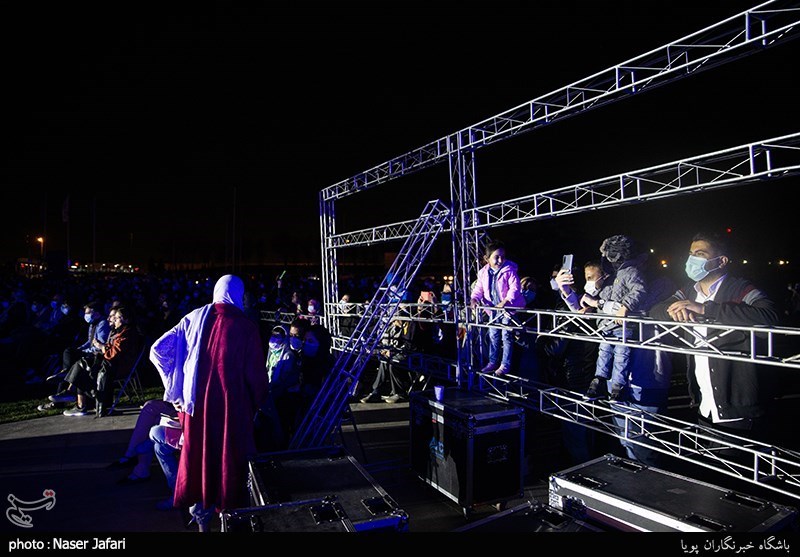 کنسرت علیرضا قربانی در میدان آزادی