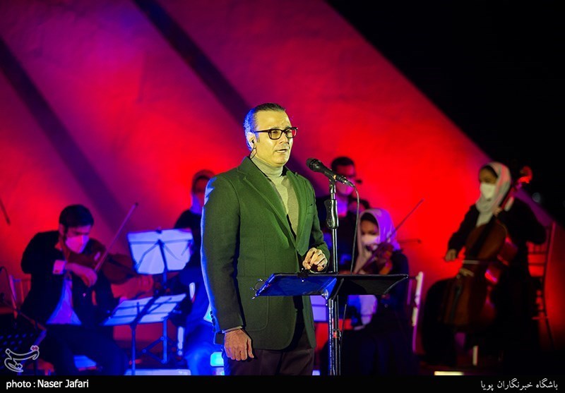 کنسرت علیرضا قربانی در میدان آزادی