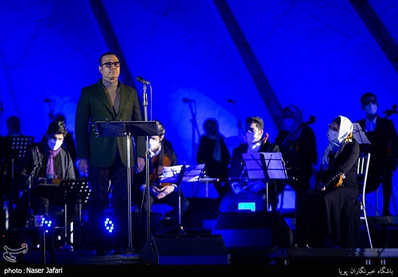 کنسرت علیرضا قربانی در میدان آزادی