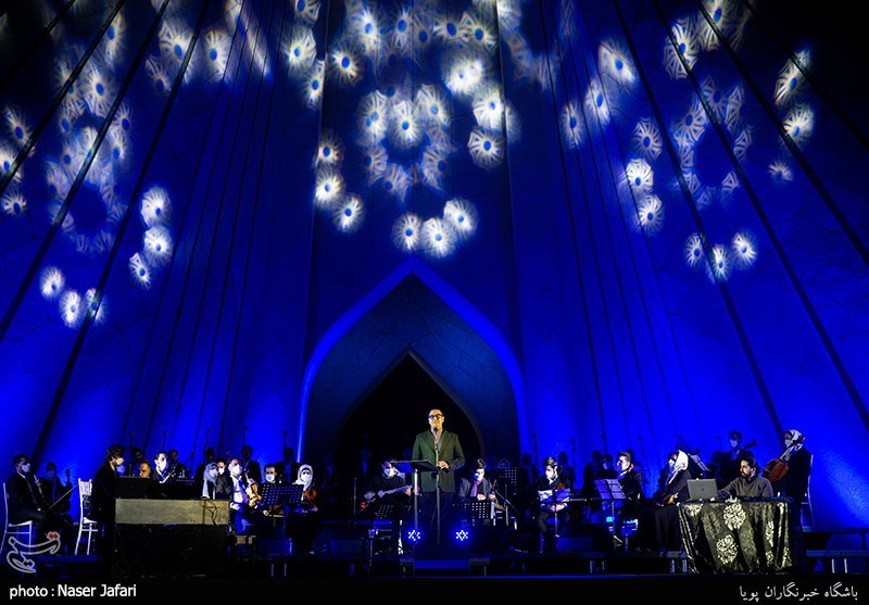 کنسرت علیرضا قربانی در میدان آزادی