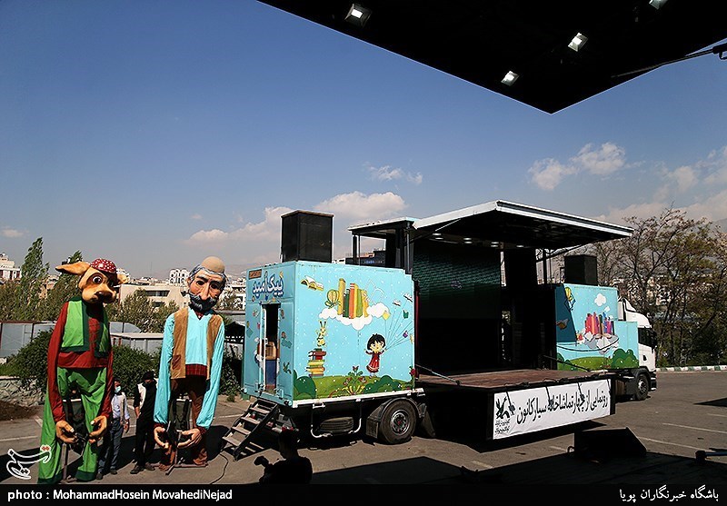 رونمایی از چهار تماشاخانه سیار کانون پرورش فکری کودکان و نوجوانان