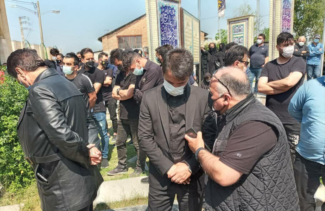 نادر دست‌نشان , 