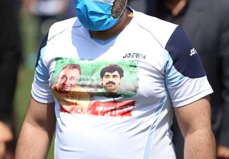 نادر دست‌نشان , 