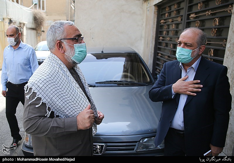 سردار نقدی معاون هماهنگ‌کننده سپاه پاسداران انقلاب اسلامی و سردار حق طلب رئیس بنیاد حفظ آثار و نشر ارزش‌های دفاع مقدس