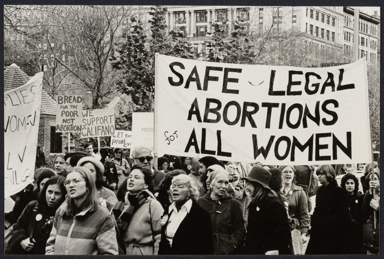 سقط جنین , غربالگری مادران باردار , خانواده , کاهش جمعیت , سبک زندگی , 