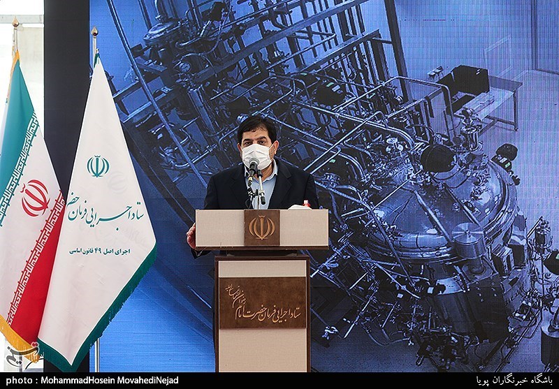 دکتر مخبر رئیس ستاد اجرای فرمان امام (ره)