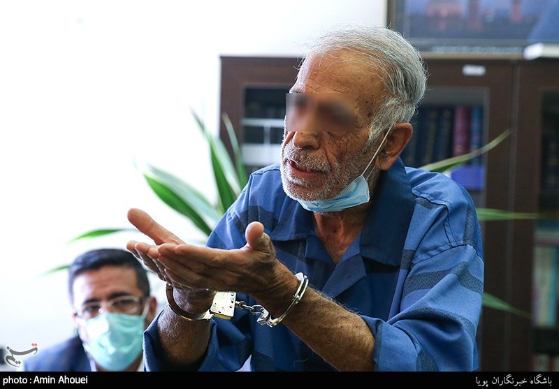 پدر بابک خرمدین