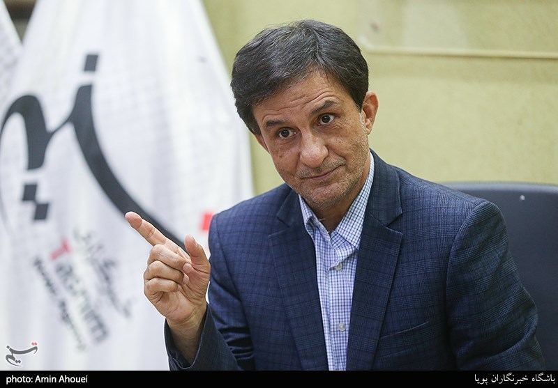 گفت و گو با علی اکبر انجمنی