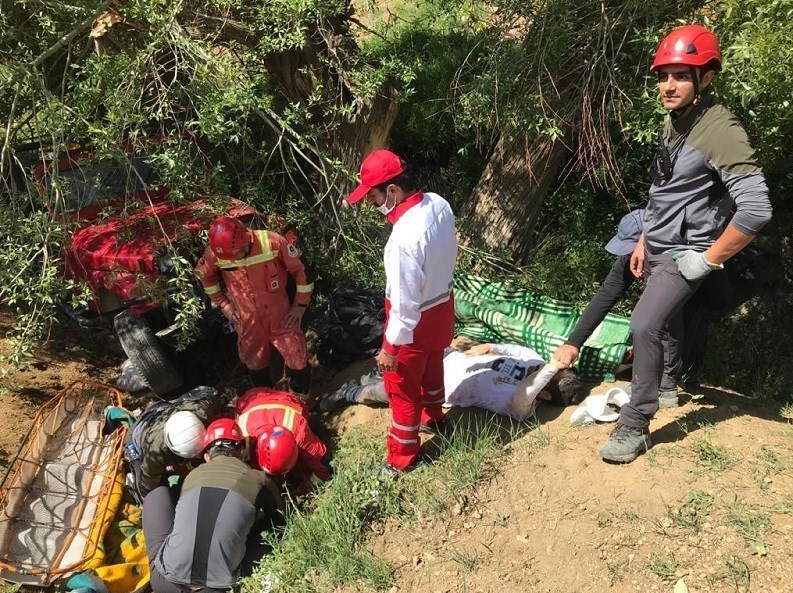 حوادث جادهای , حوادث , آتشنشانی , سازمان آتشنشانی تهران , سازمان امداد و نجات هلال احمر ,