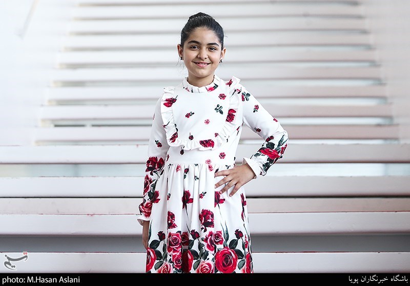 ترنم کاظمی باریگرفیلم شهربانو به کارگردانی مریم بحرالعلومی در چهارمین روز سی‌وهشتمین جشنواره جهانی فیلم فجر در پردیس سینمایی چارسو