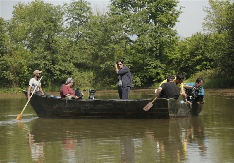 سریال در کنار پروانه ها