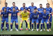 عکس تیمی تیم فوتبال استقلال تهران در دیدار با تیم پدیده مشهد