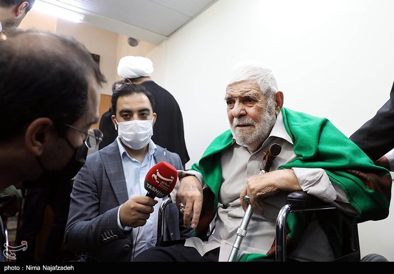 محفل شعر قرار در حرم رضوی