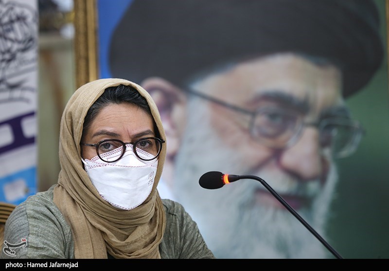 سخنرانی منیره قیدی کارگردان و داور بخش داستانی جشنواره بزرگ صالح