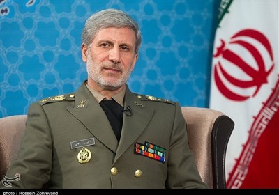 Army Chief Highlights Defeat of Enemy in War of Aggression against Iran