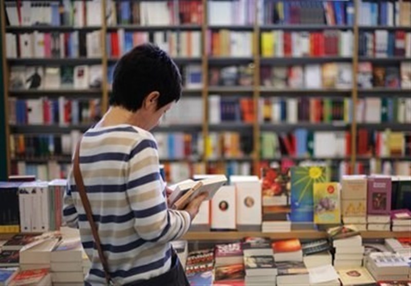 خواندن چه کتاب‌هایی برای جوانان سودمند است؟!