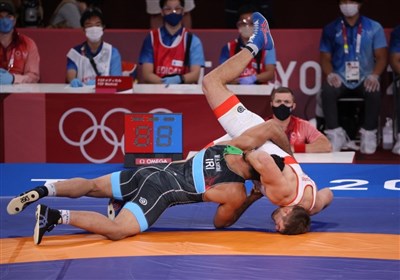 کریمی: انتظار بیشتری از کشتی‌گیران در المپیک داشتیم/ کسب مدال طلا بسیار بااهمیت بود