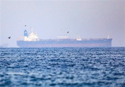 هدف قرار گرفتن یک کشتی دیگر در سواحل عمان