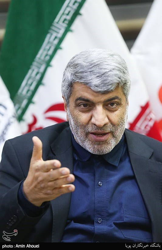 میزگرد دفاع مقدس