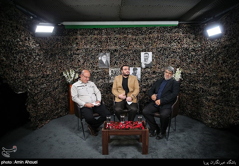 میزگرد دفاع مقدس