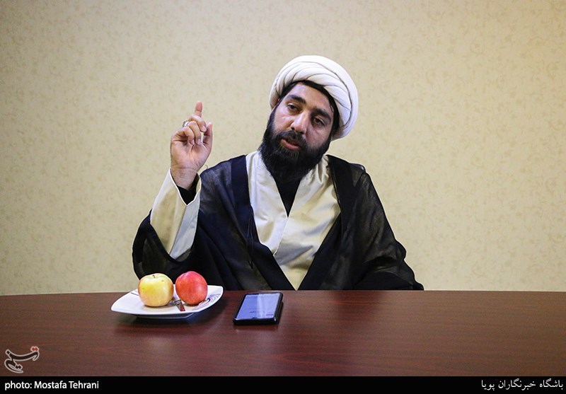 گفت وگو با حجت السلام و محمد تقی وکیل پور