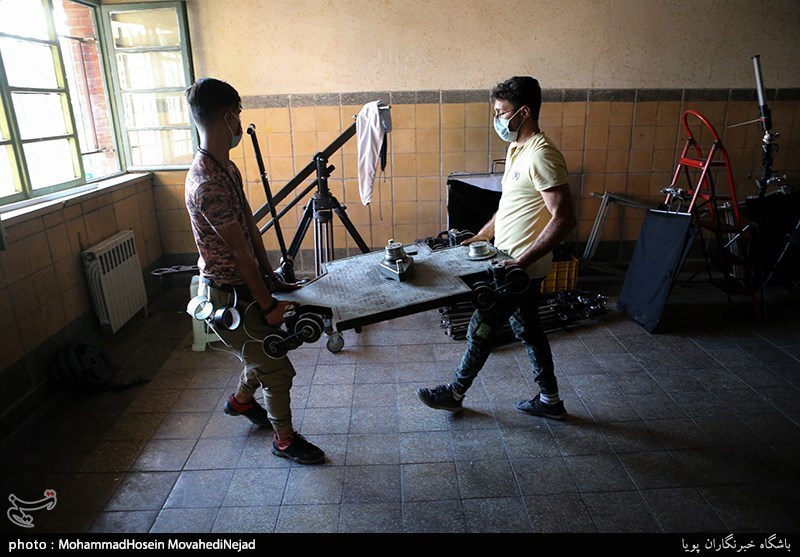 پشت صحنه سریال خودخواسته