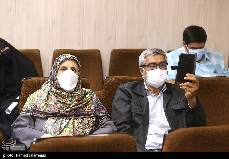 رونمایی از کتاب پیاده روی اربعین رسانه شیعه