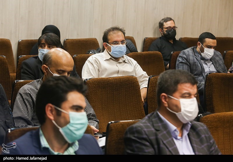 رونمایی از کتاب پیاده روی اربعین رسانه شیعه