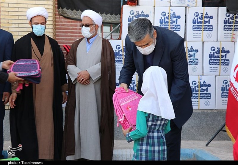 استان کرمان , امام خمینی , مناطق محروم , دانش آموزان ,