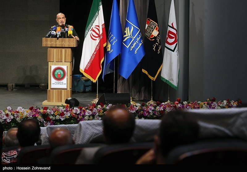 سومین همایش یادها و نام‌ها