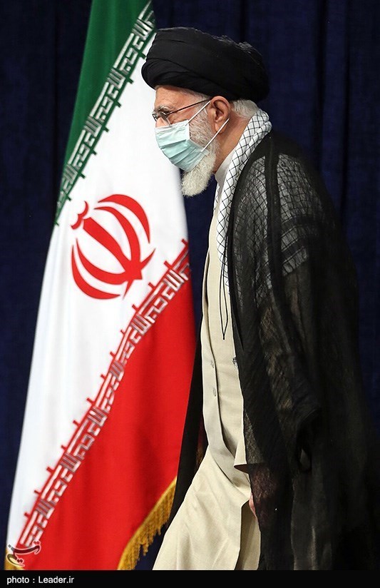 امام خامنه‌ای , 