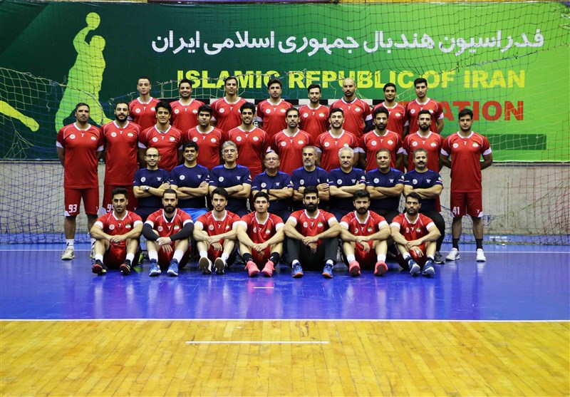 Qatar Beats Iran in Doha Handball Tournament