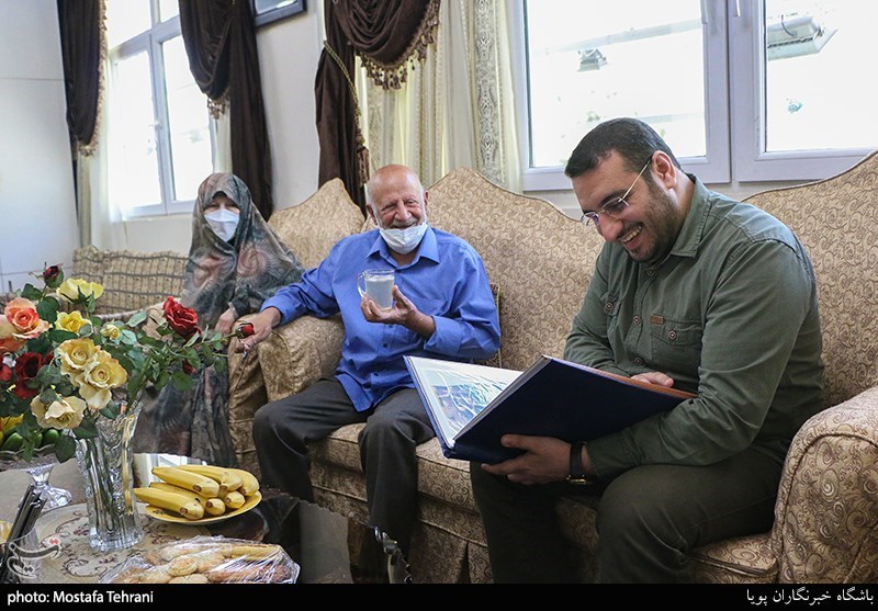 گفتگو محمد کربلایی با پدر و مادر شهید امیرسعید قاسمی