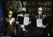  امضای یادداشت تفاهم میان دولت ژاپن و نمایندگی سازمان جهانی بهداشت(WHO)در جمهوری اسلامی ایران  با حضور هیروتاکاماتسئو کاردار سفارت ژاپن،سیدجعفر حسین و محمدحسین نیکنام