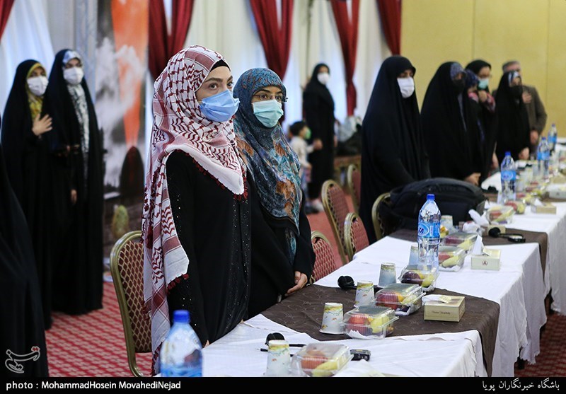 افتتاح کارگاه بین المللی طراحی پوستر وحدت